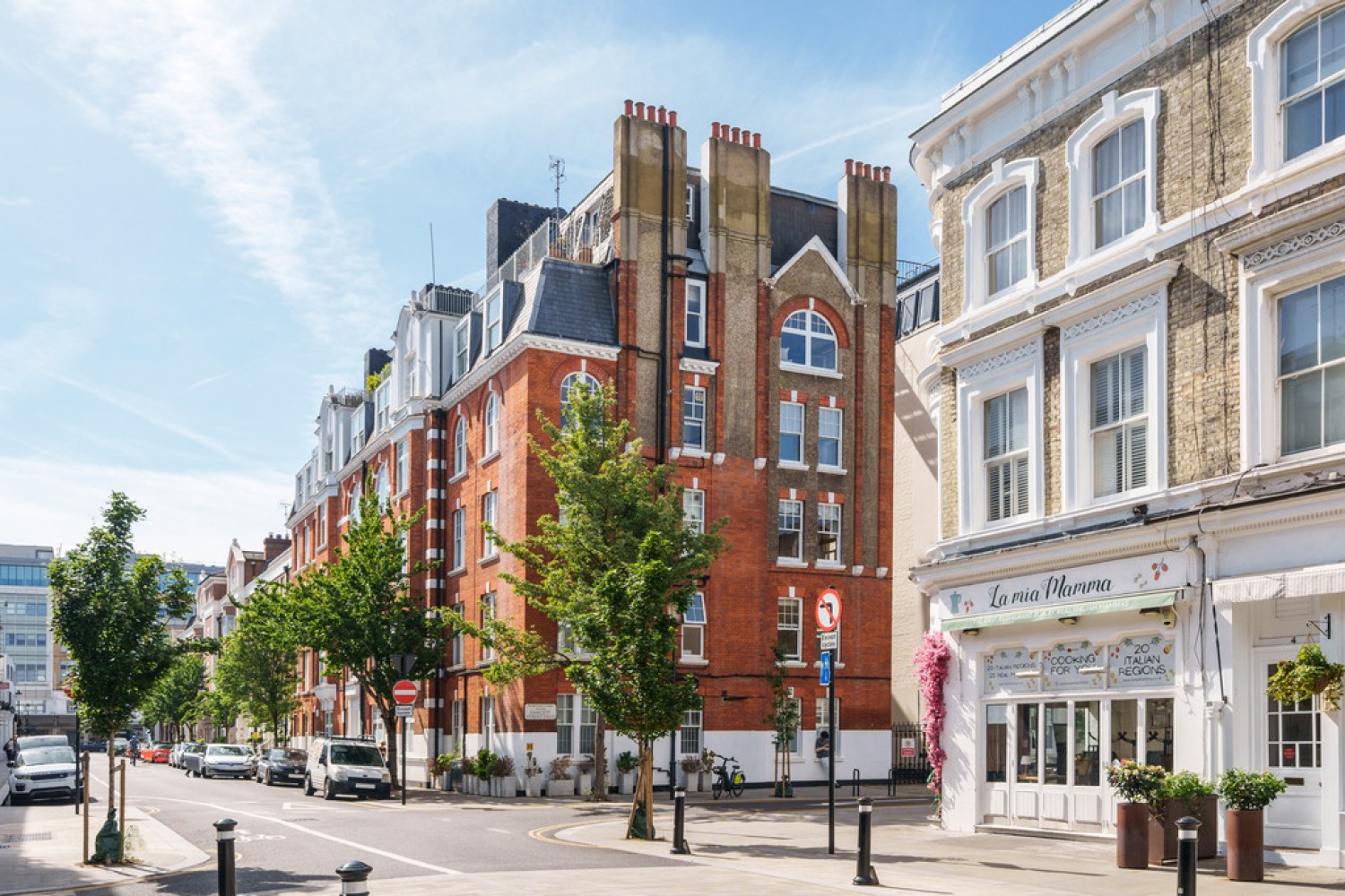 2 bedroom Flat for Sale Hollywood Court , Chelsea