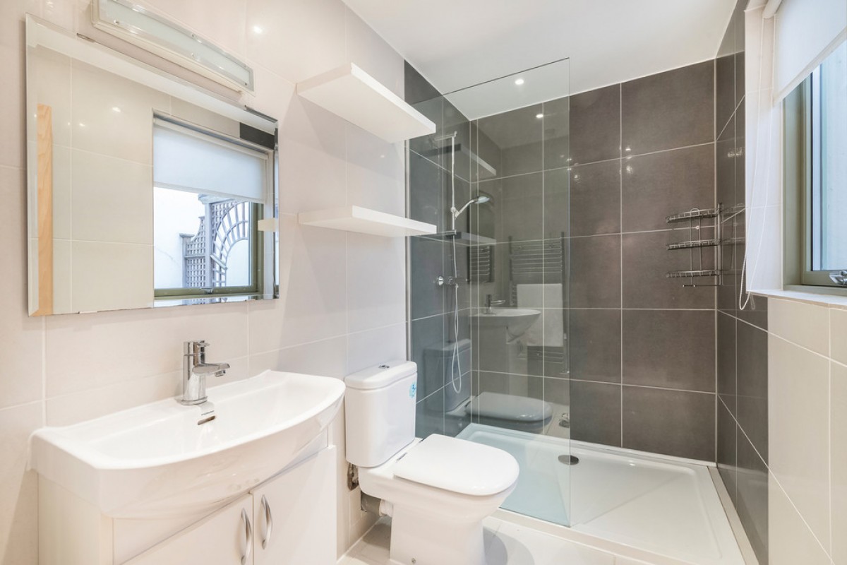 Kensington Gardens Square, Bayswater