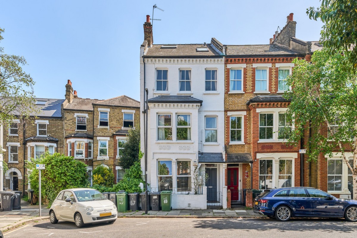 Heyford Avenue, Vauxhall