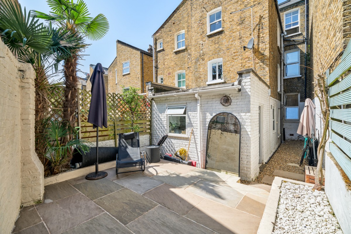 Heyford Avenue, Vauxhall