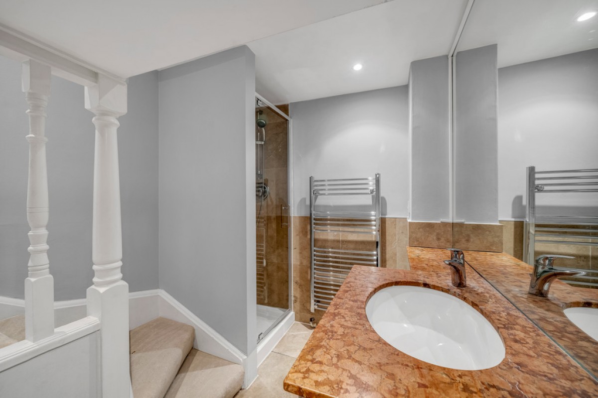 Queens Gate Place, South Kensington