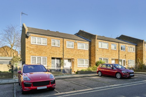 Bartholomew Close, Battersea