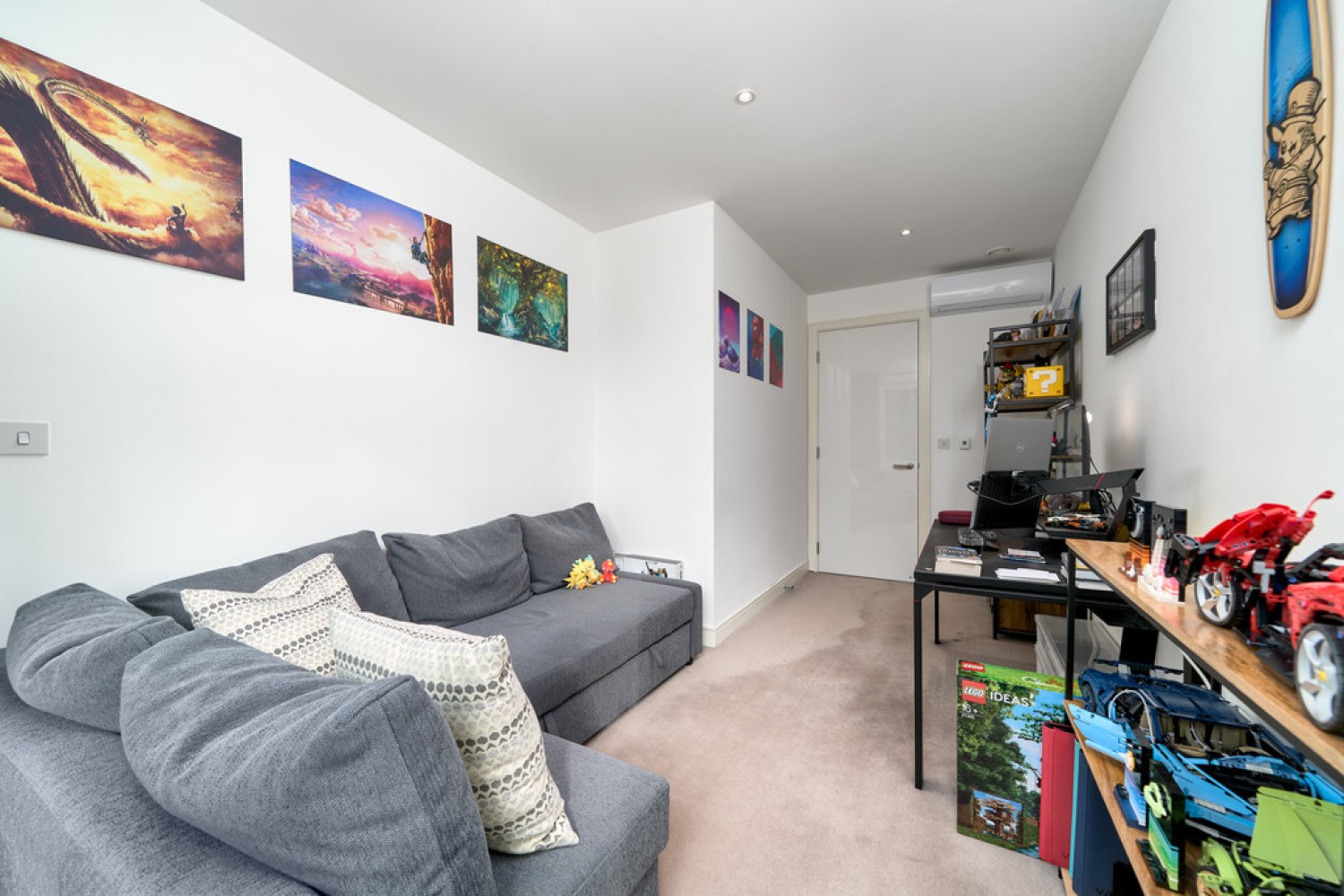 Jasmine House, Battersea Reach