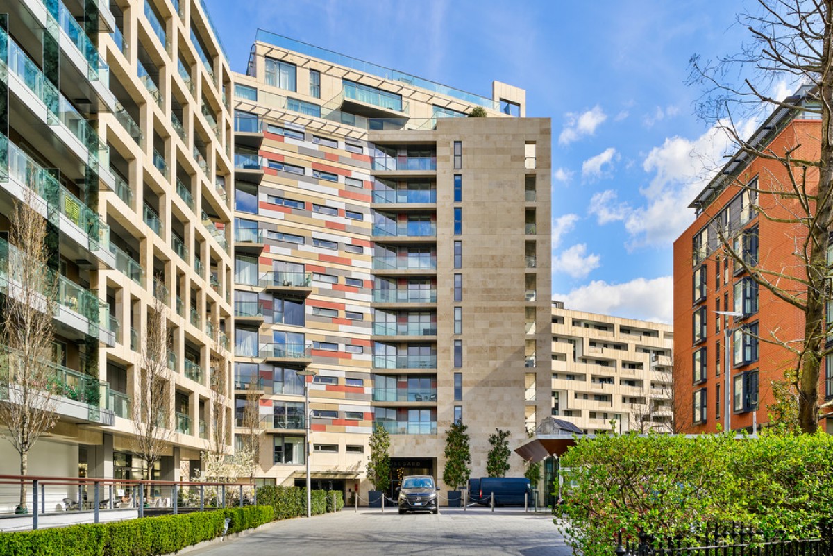 Caro Point, Grosvenor Waterside