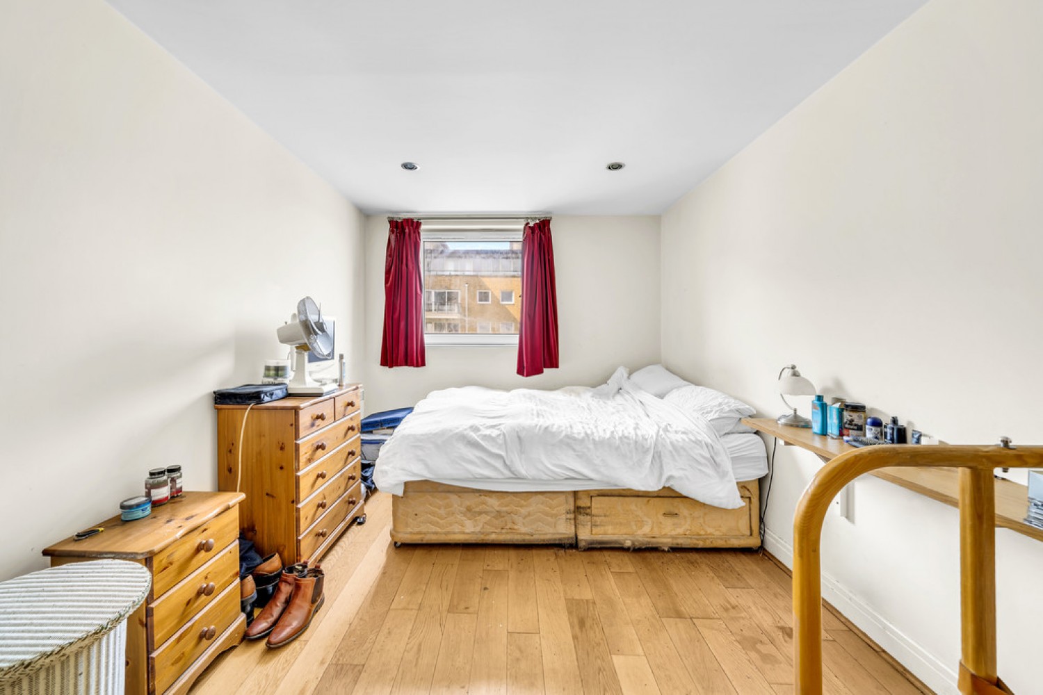 Riverside West, Wandsworth