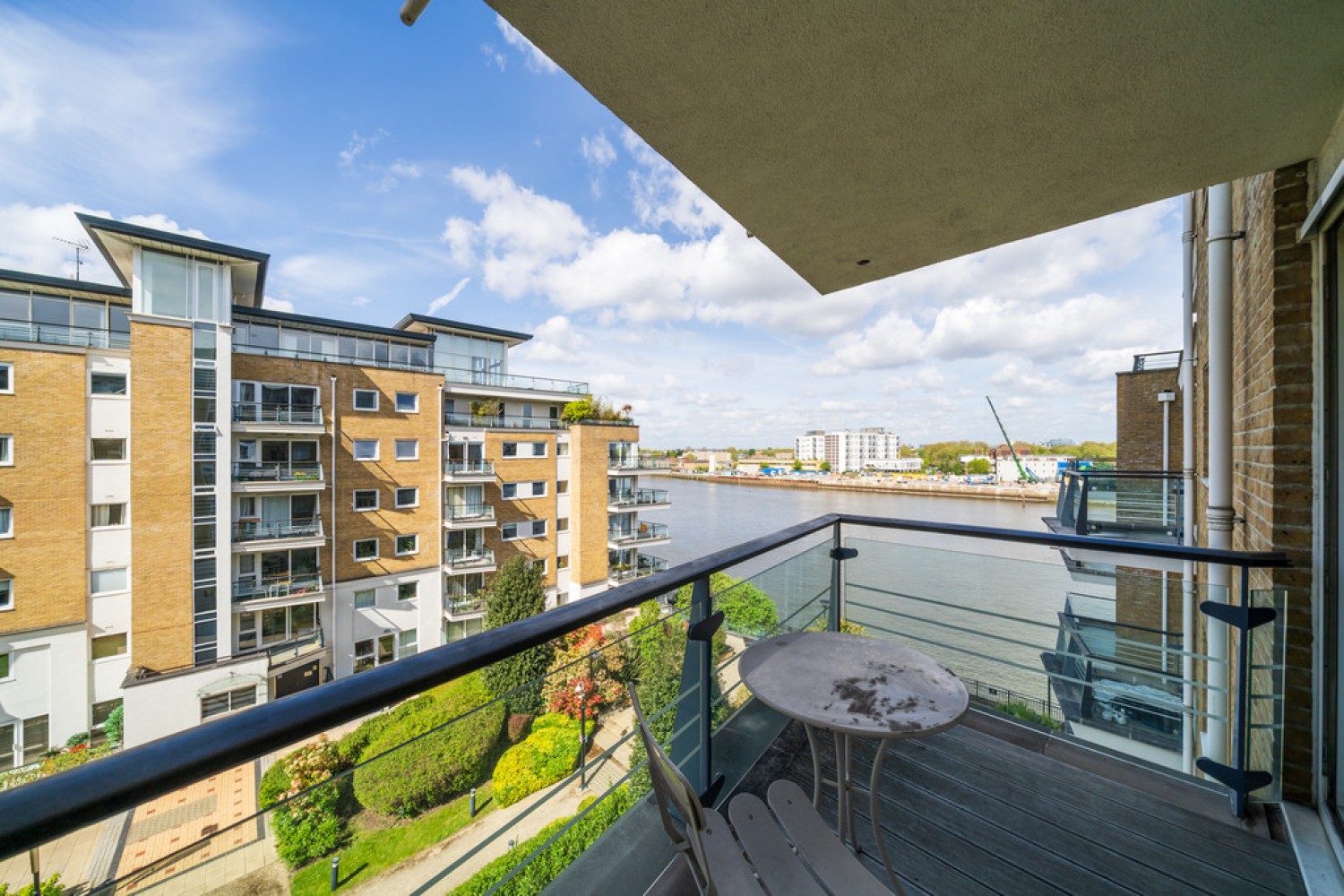 Riverside West, Wandsworth
