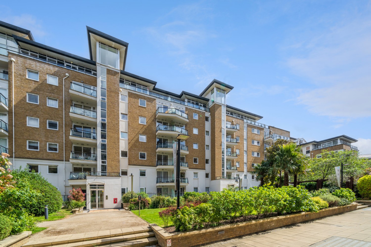 Riverside West, Wandsworth