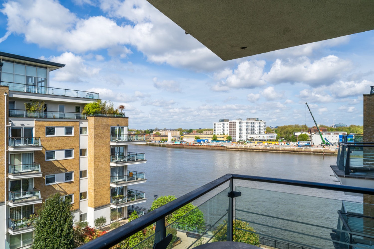 Riverside West, Wandsworth