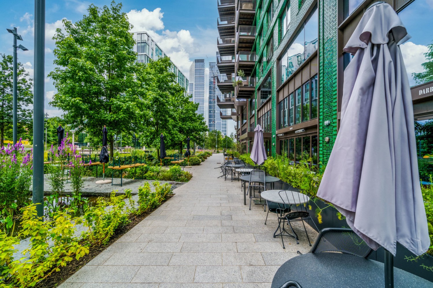 New Union Square , Embassy Gardens