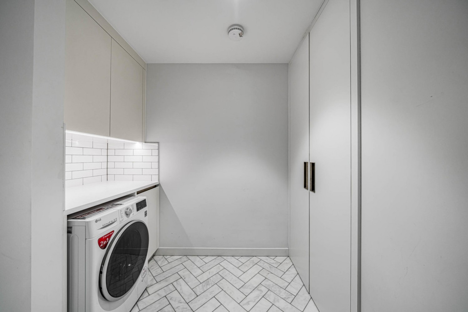 3 bedroom Flat for Letting Circus Road West, Battersea Power Station