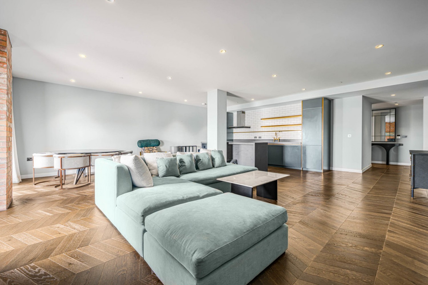 3 bedroom Flat for Letting Circus Road West, Battersea Power Station