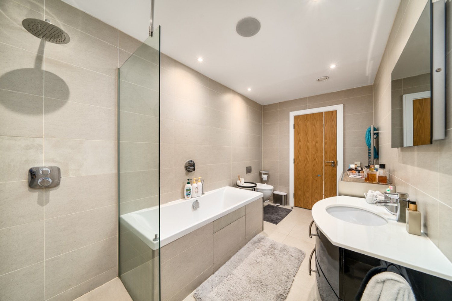 3 bedroom Flat for Sale Hob Mews, Chelsea