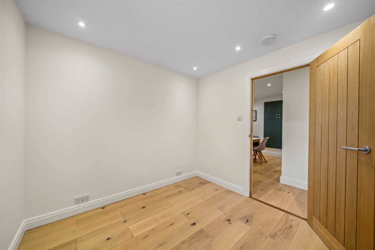 Knollys Road, Streatham