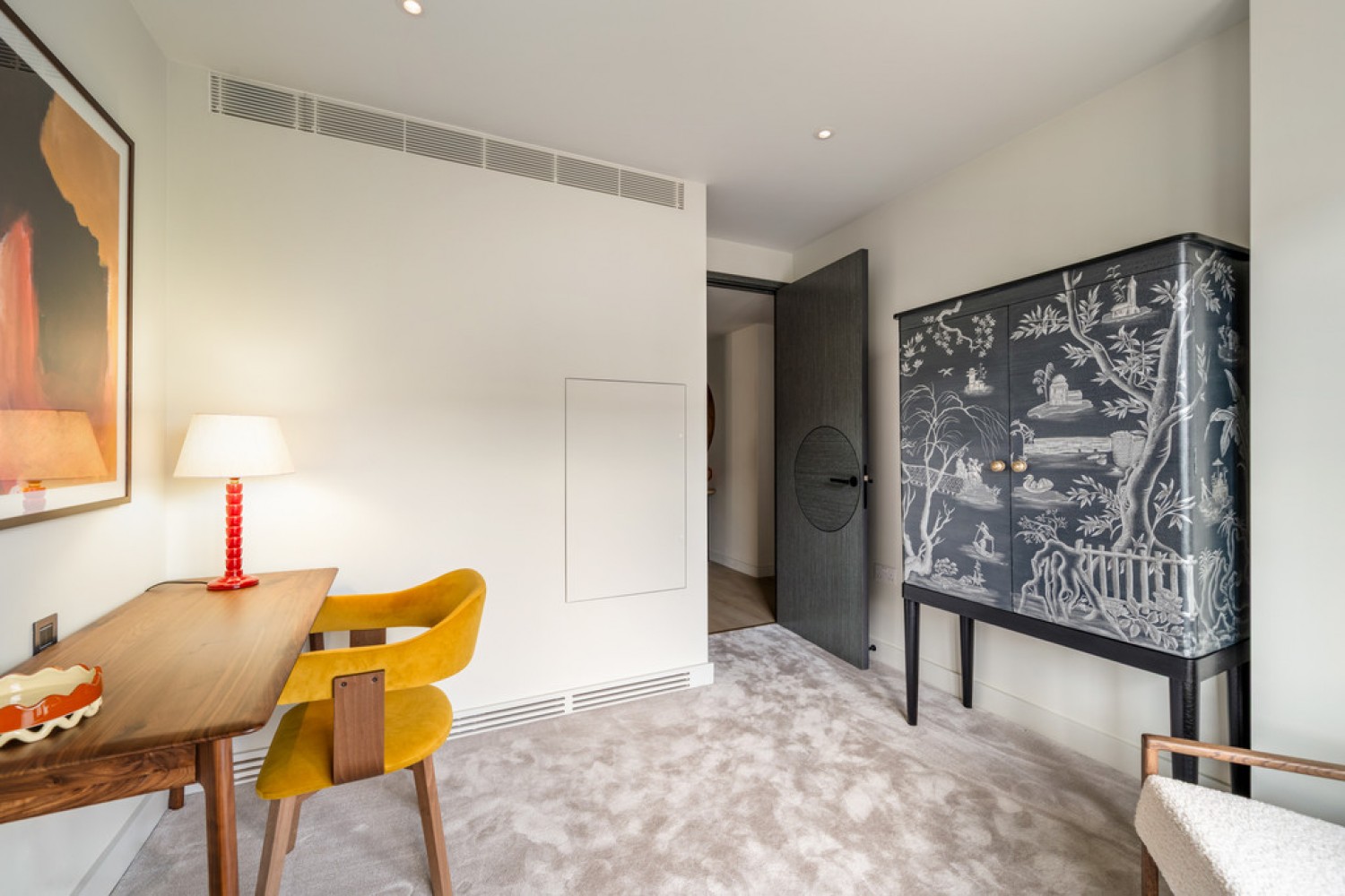 3 bedroom Flat for Letting The Powerhouse, Lots Road