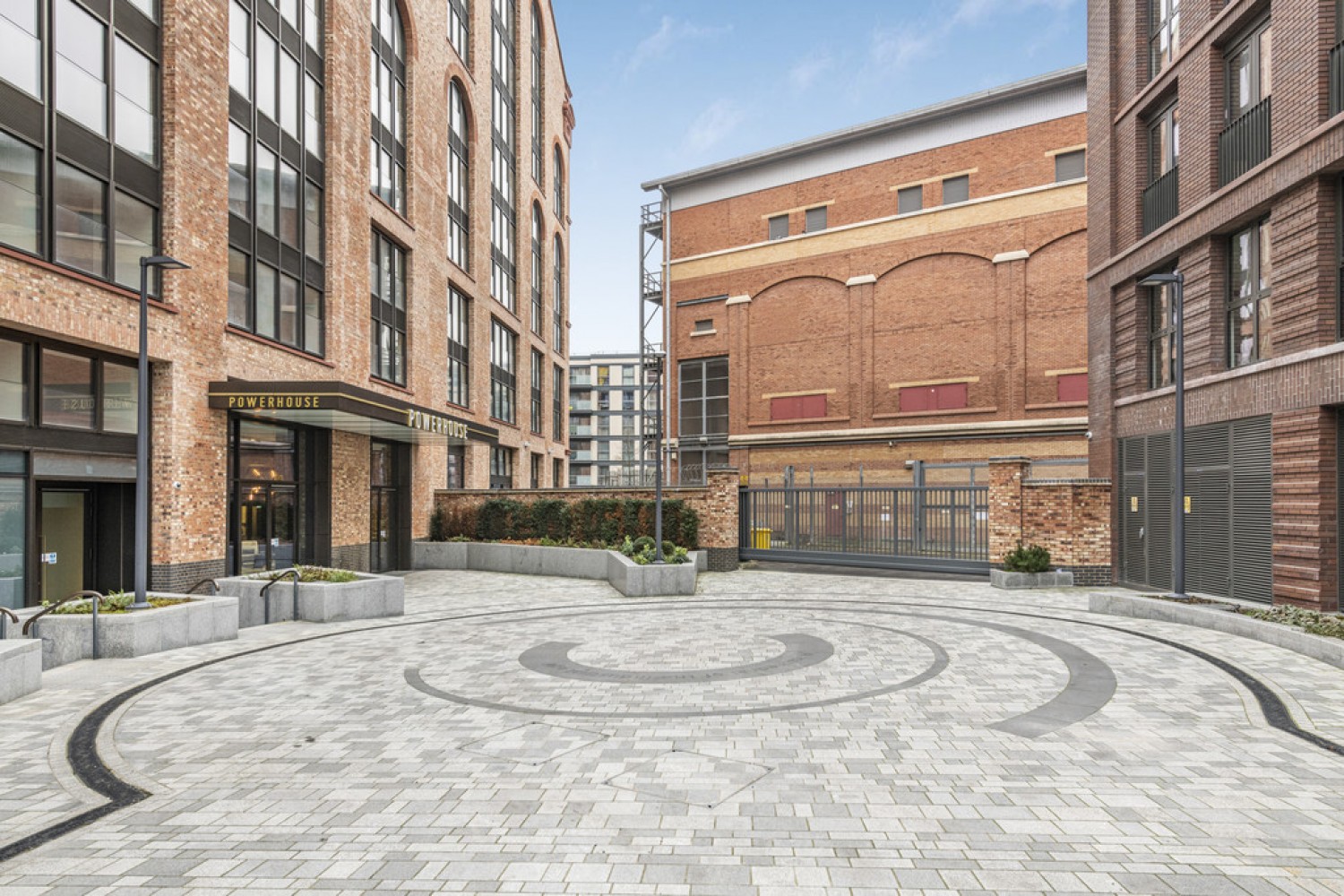 3 bedroom Flat for Letting The Powerhouse, Lots Road