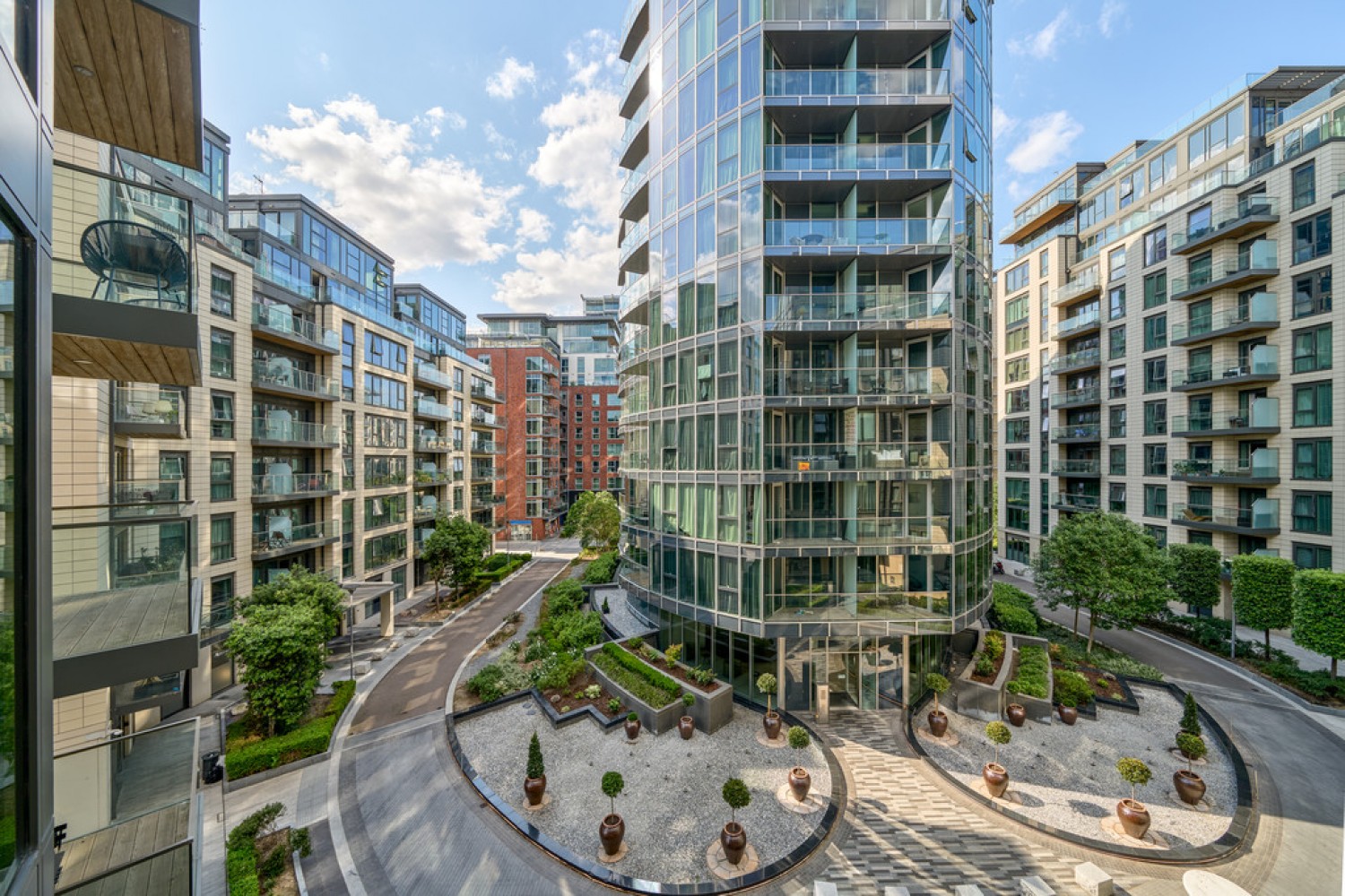 Trafalgar House, Battersea Reach