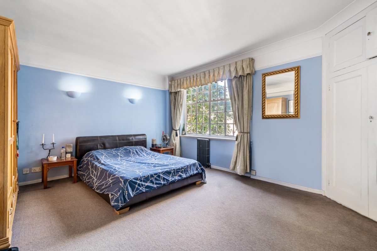 Drayton Gardens, Chelsea