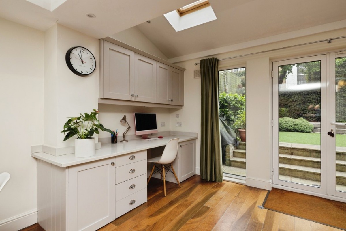 Walham Grove, Fulham