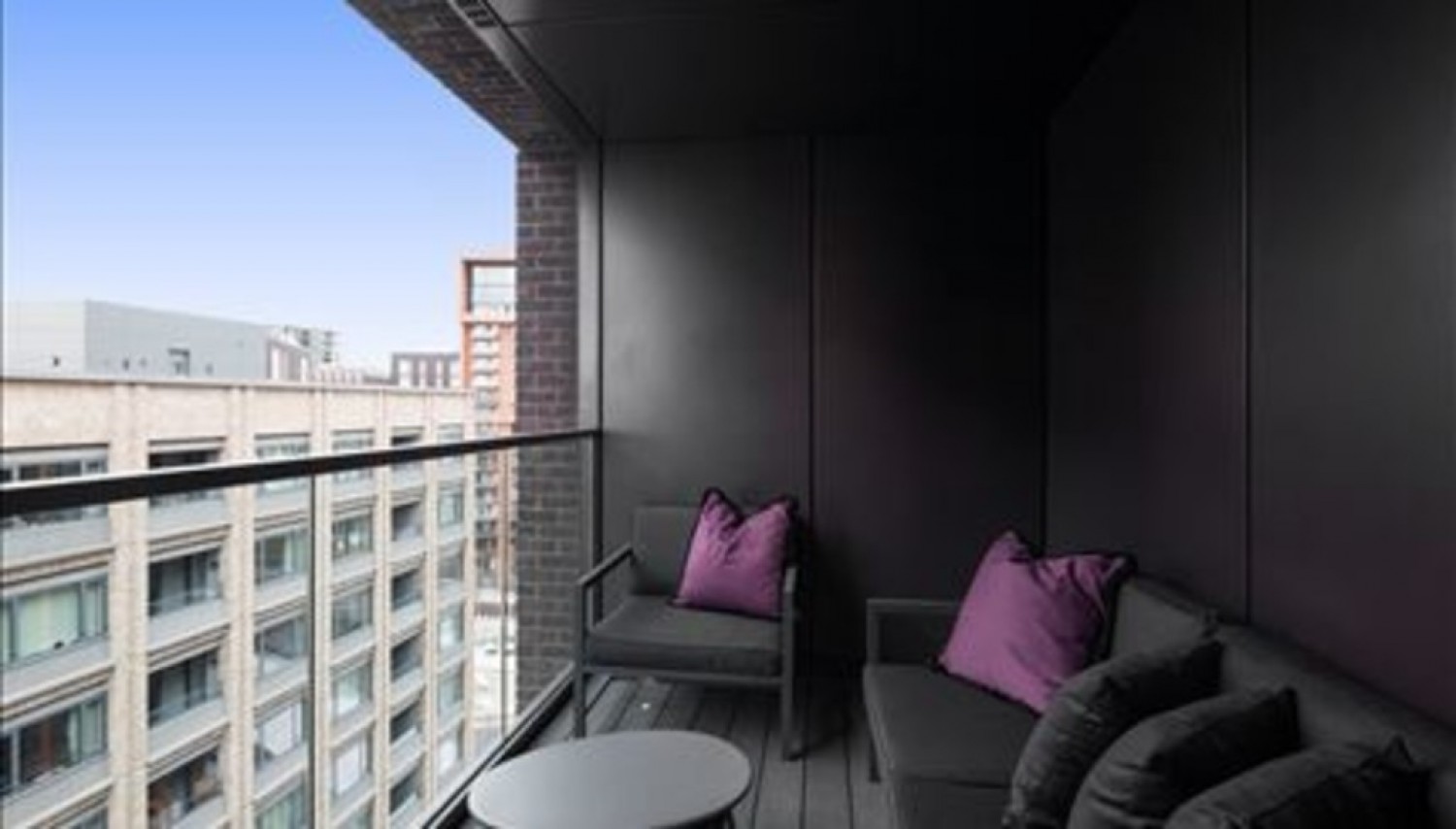 2 bedroom Flat for Letting The Residence , Nine Elms