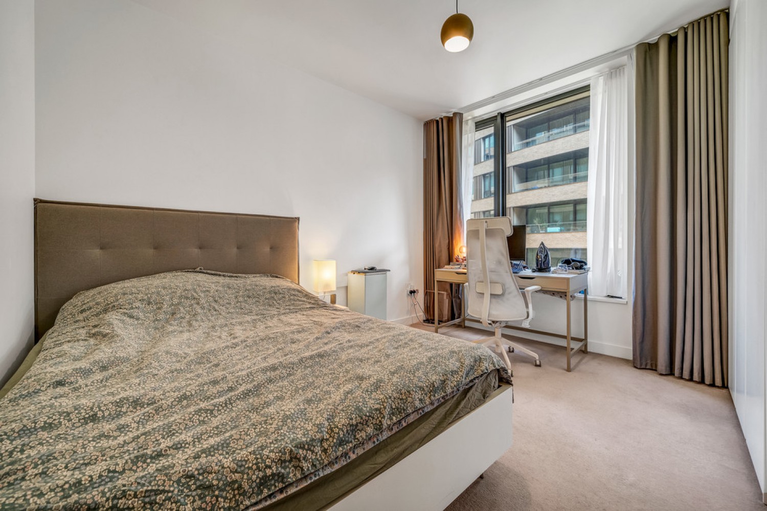 2 bedroom Flat for Sale Television Centre, White City