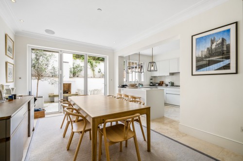 Sheffield Terrace, Kensington