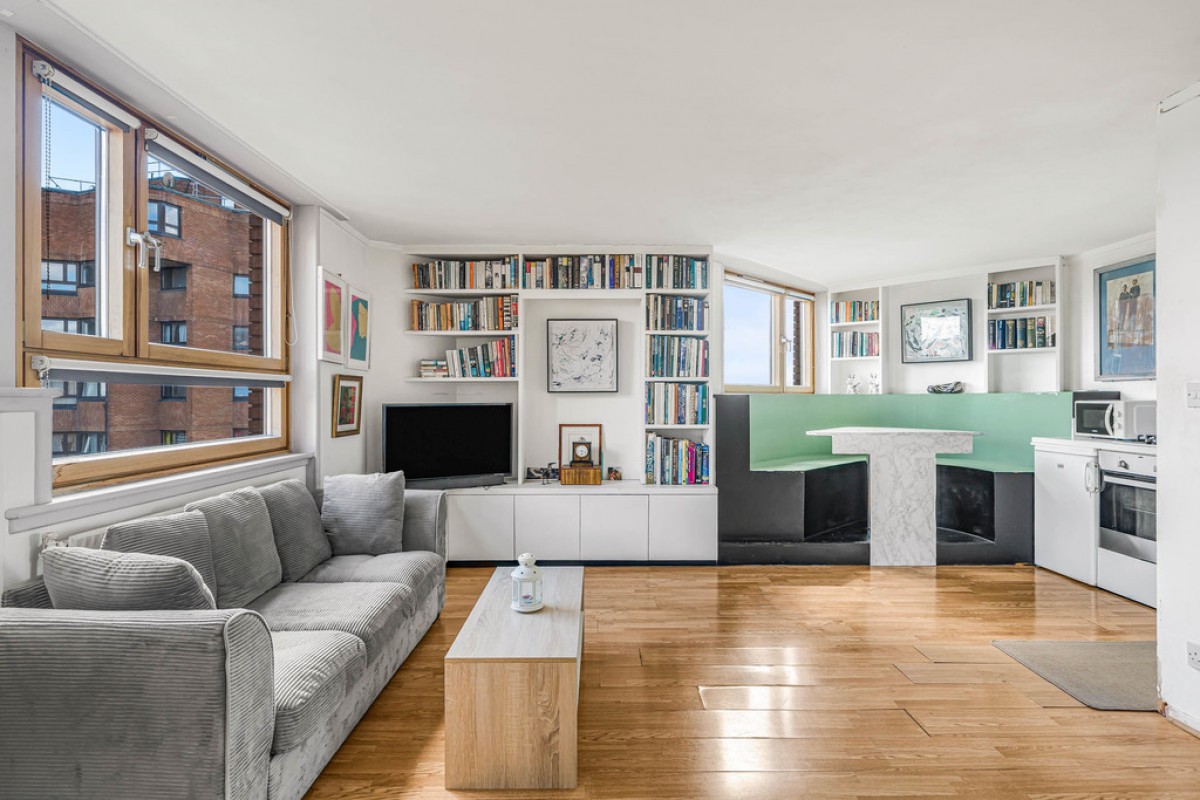 Ashburnham Tower, Chelsea