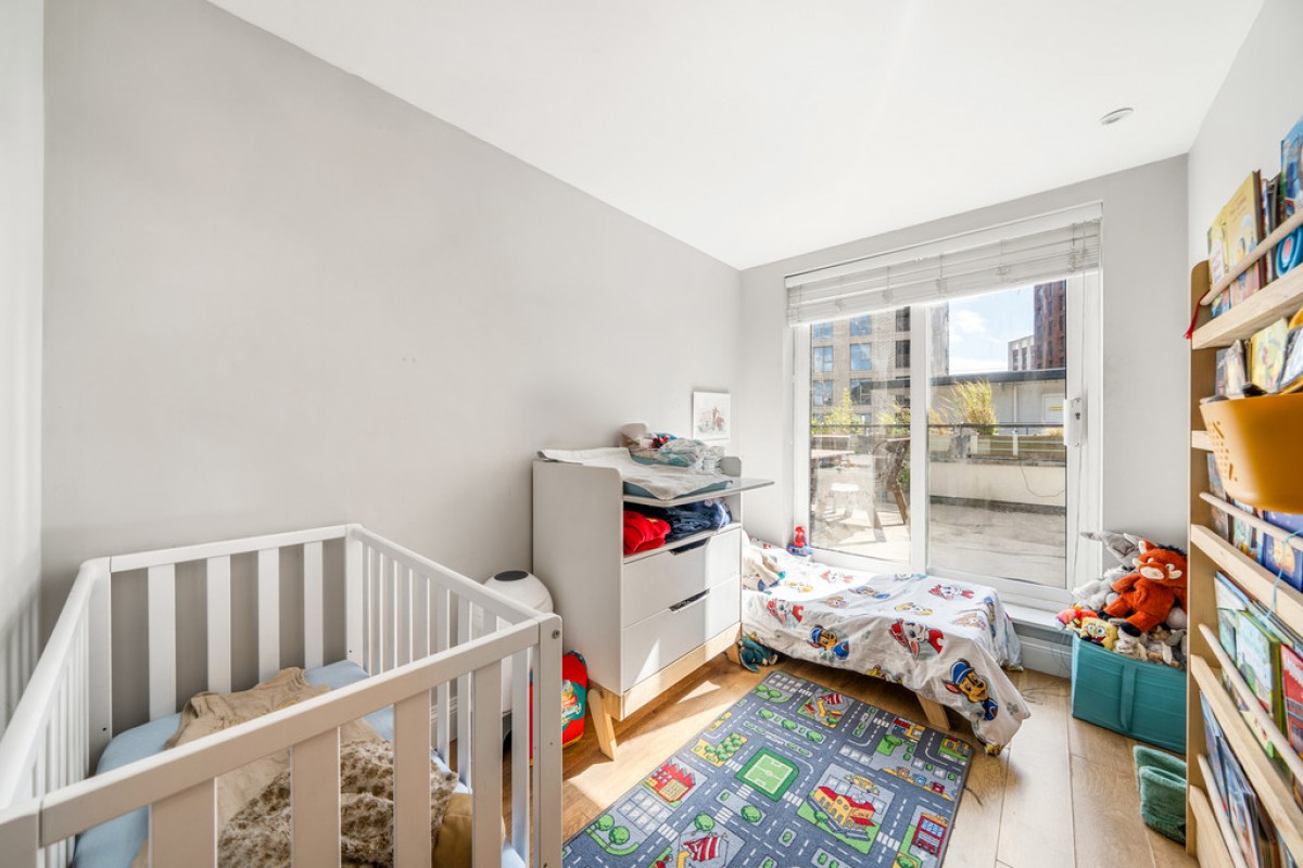Riverside West , Wandsworth