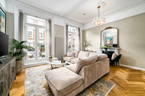 Hogarth Road, London