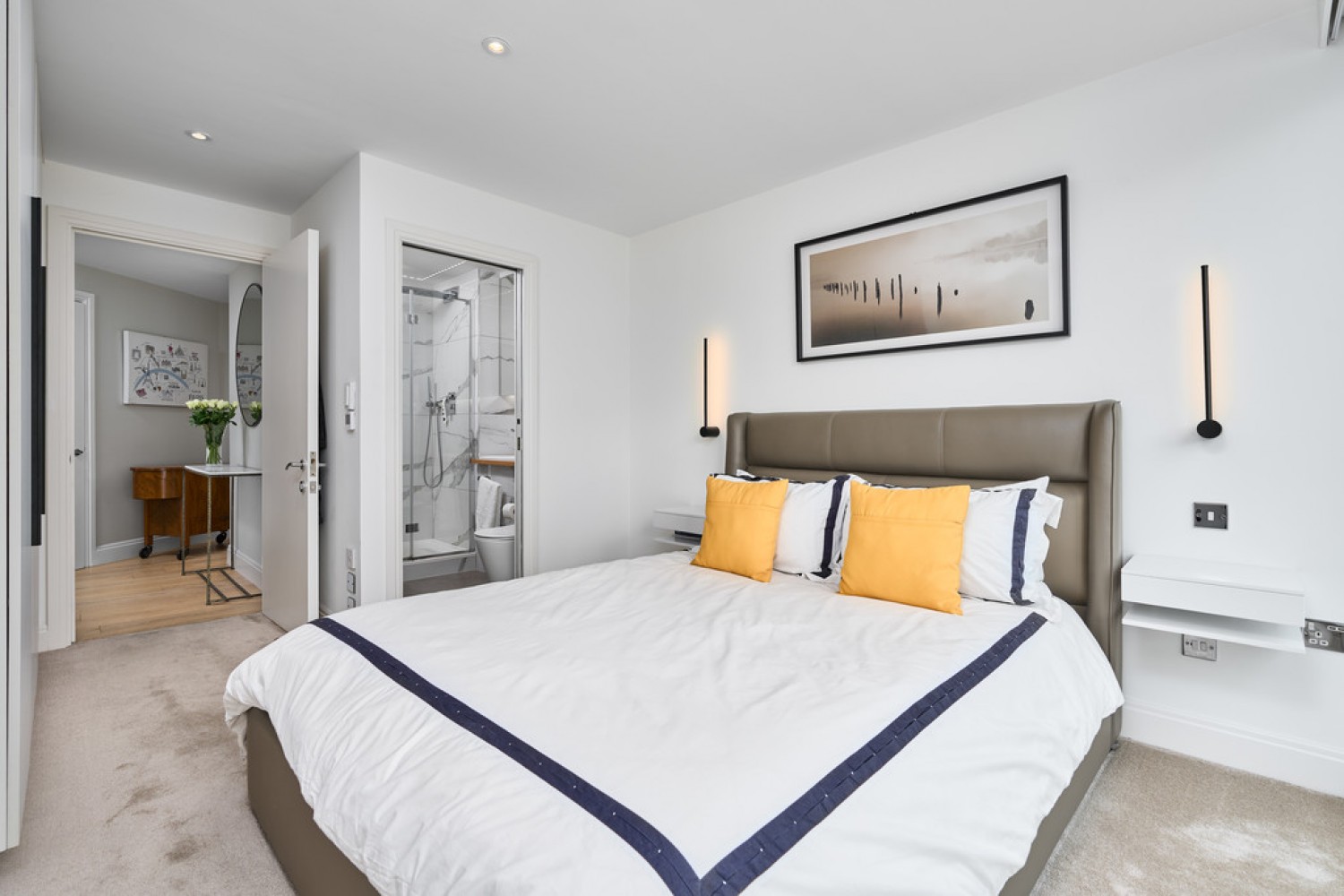 2 bedroom Flat for Sale Lombard Road, Battersea, London