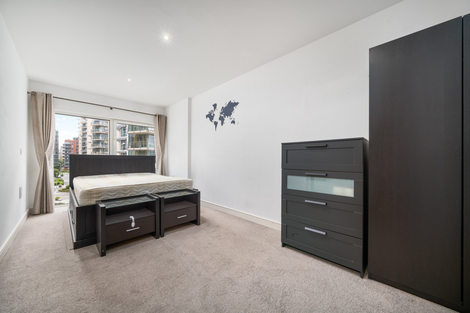 Flotilla House, Battersea Reach