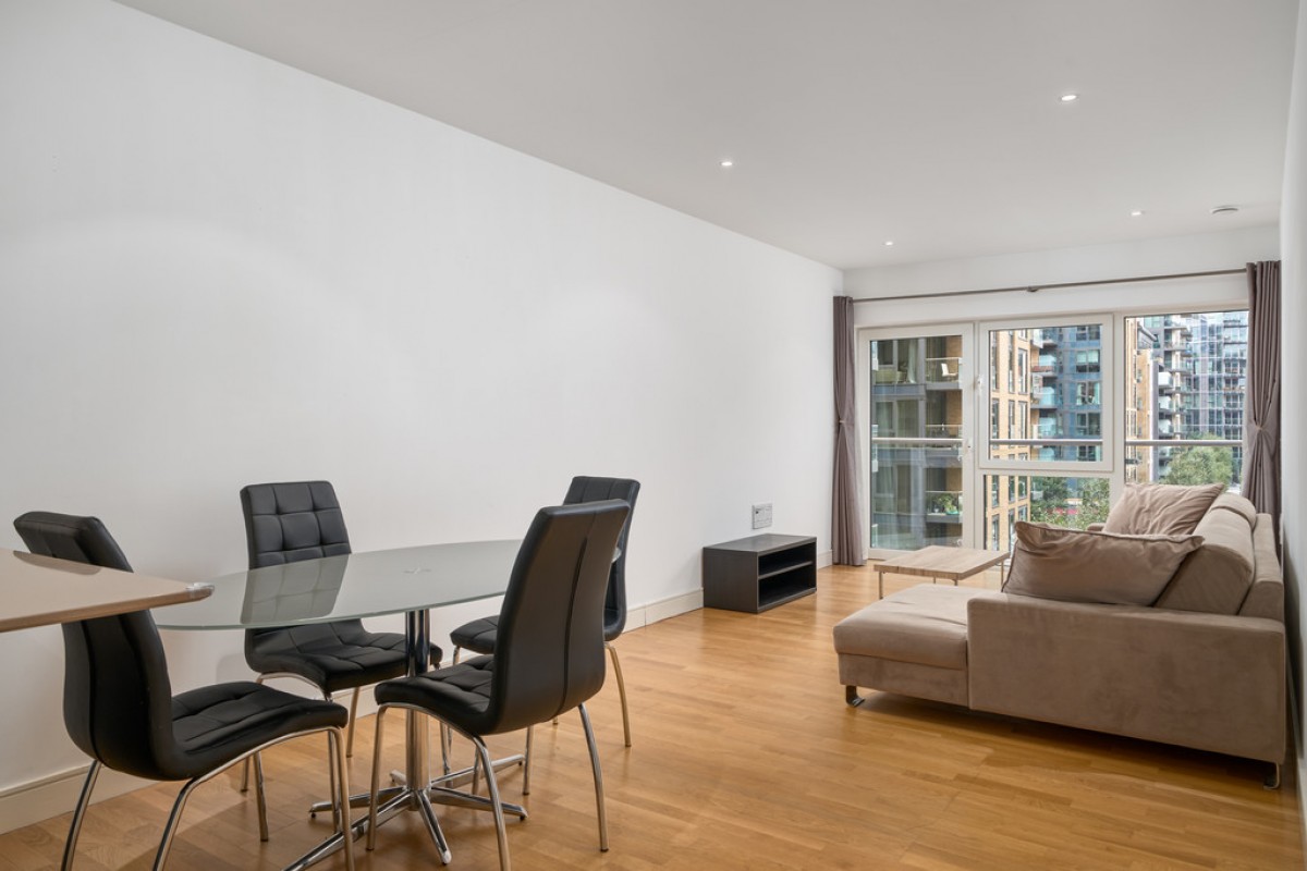 Flotilla House, Battersea Reach