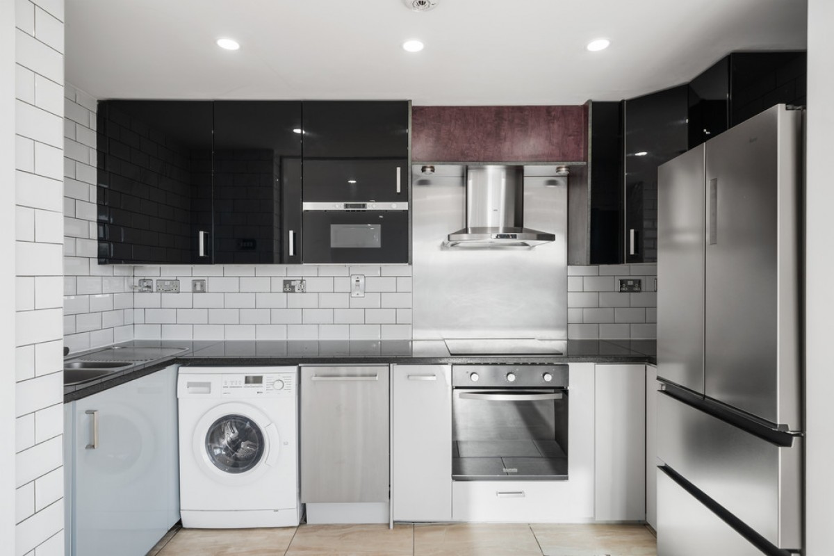 Smugglers Way, Riverside West, Wandsworth