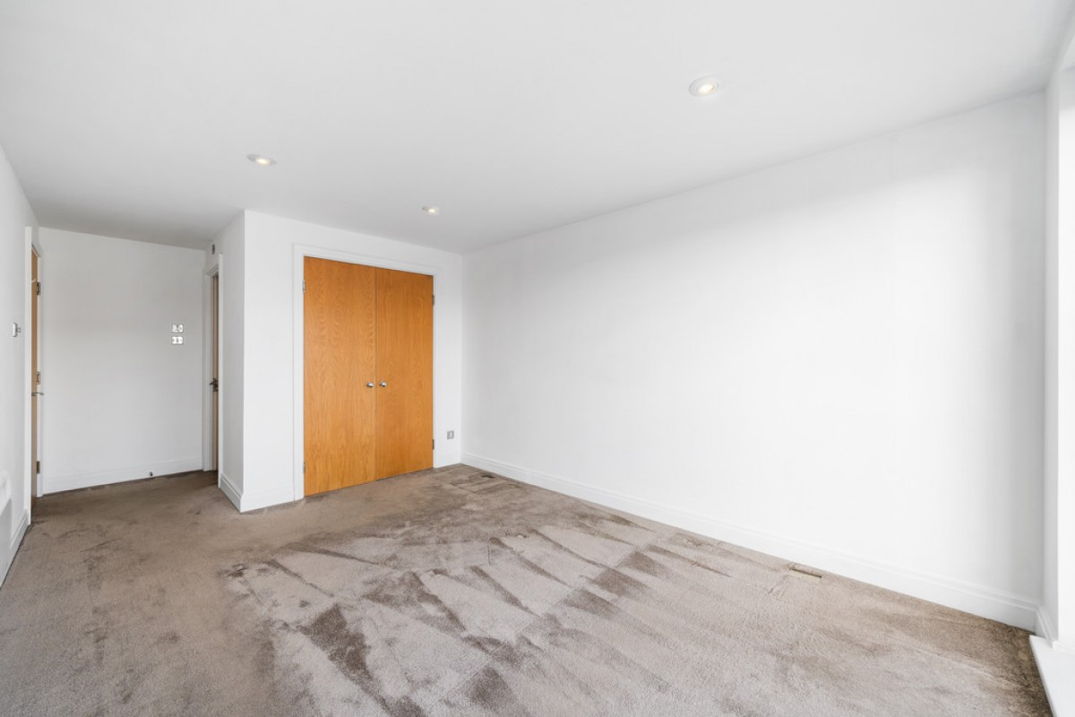 Smugglers Way, Riverside West, Wandsworth