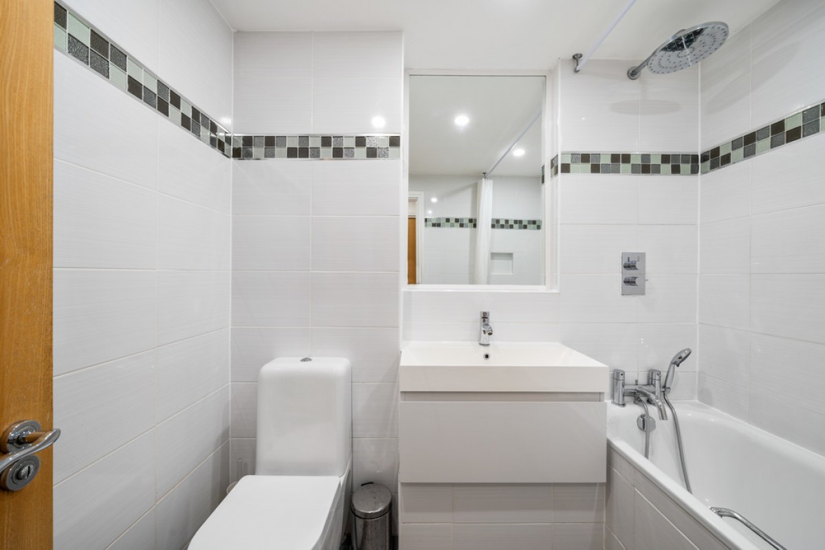 Smugglers Way, Riverside West, Wandsworth