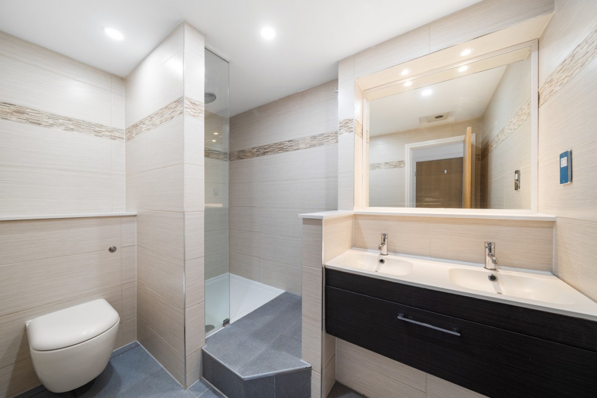 Smugglers Way, Riverside West, Wandsworth