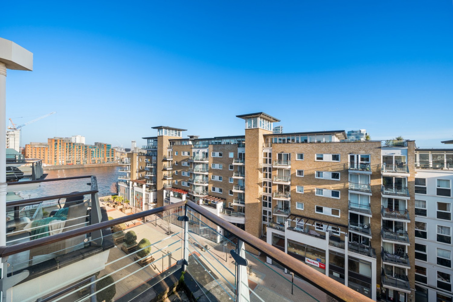 Smugglers Way, Riverside West, Wandsworth