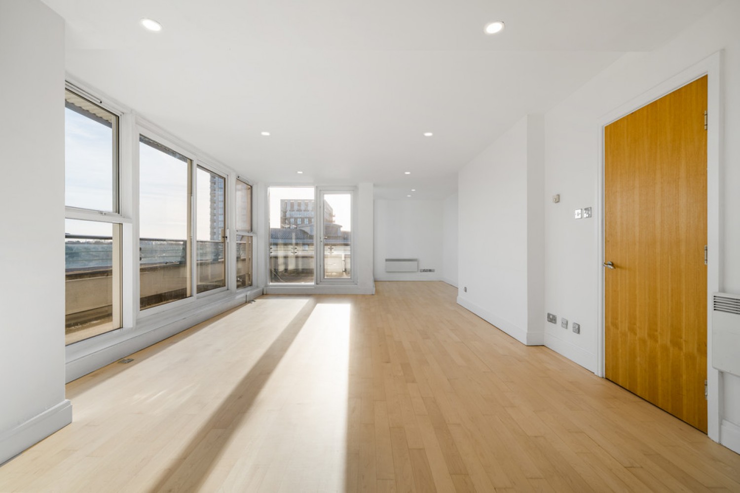 Smugglers Way, Riverside West, Wandsworth