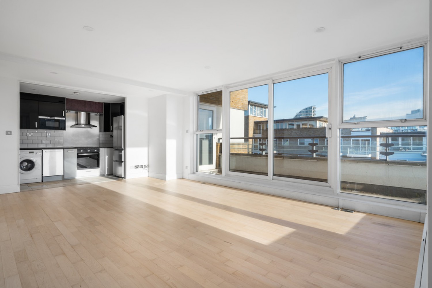 Smugglers Way, Riverside West, Wandsworth