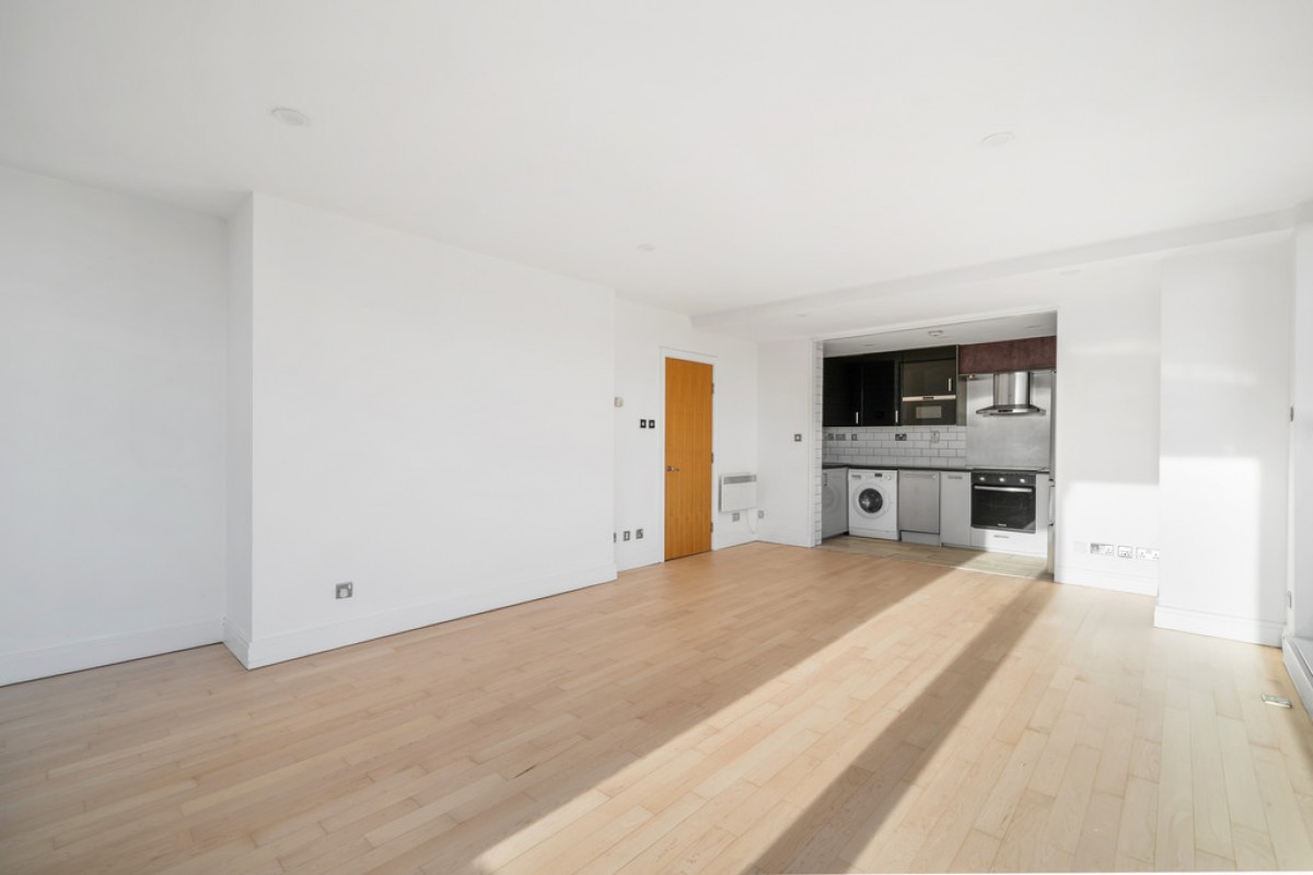 Smugglers Way, Riverside West, Wandsworth