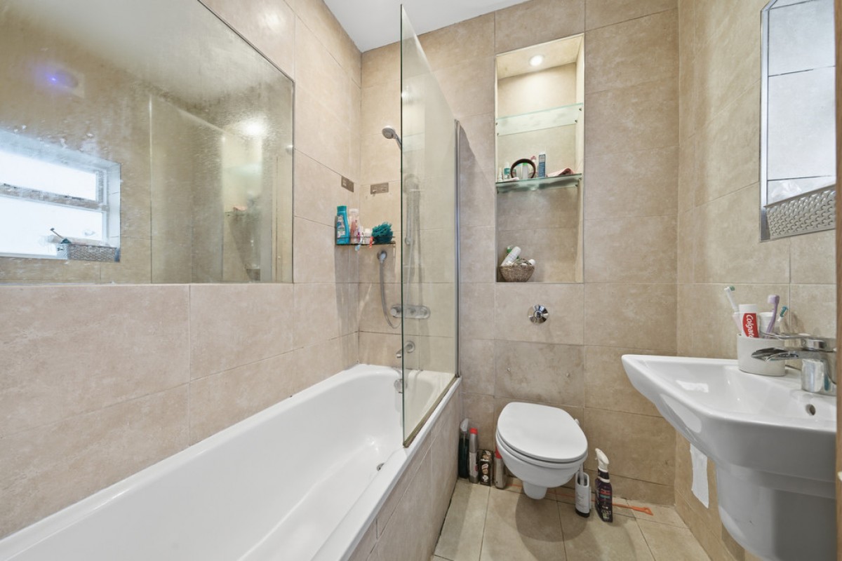 Telford Avenue , Streatham