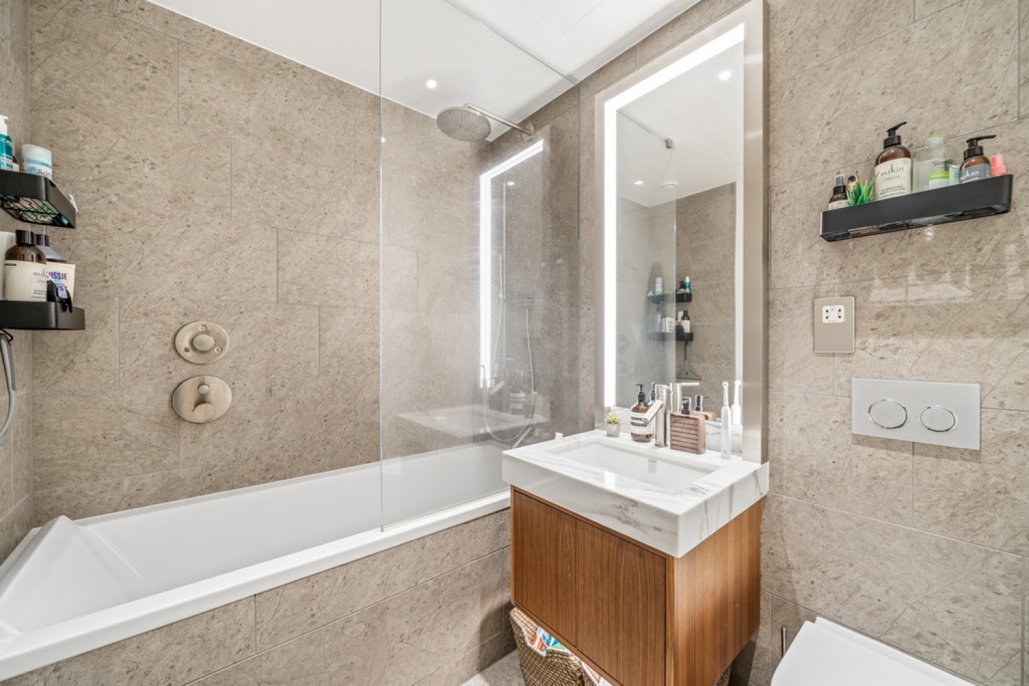 Wilshire House, 2 Prospect Way