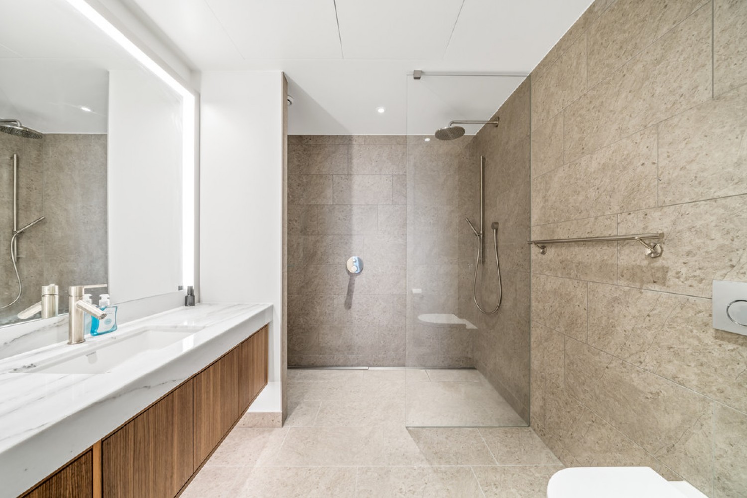 Wilshire House, 2 Prospect Way