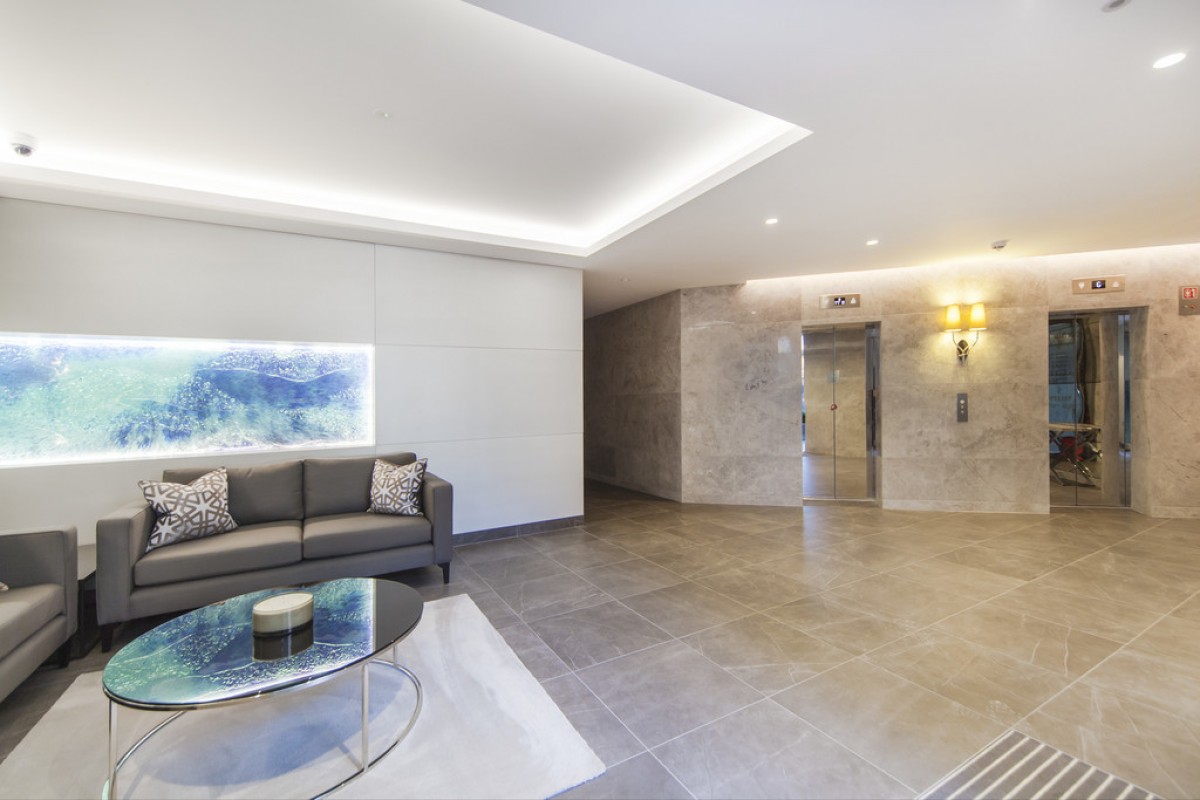 Trafalgar House, Battersea Reach