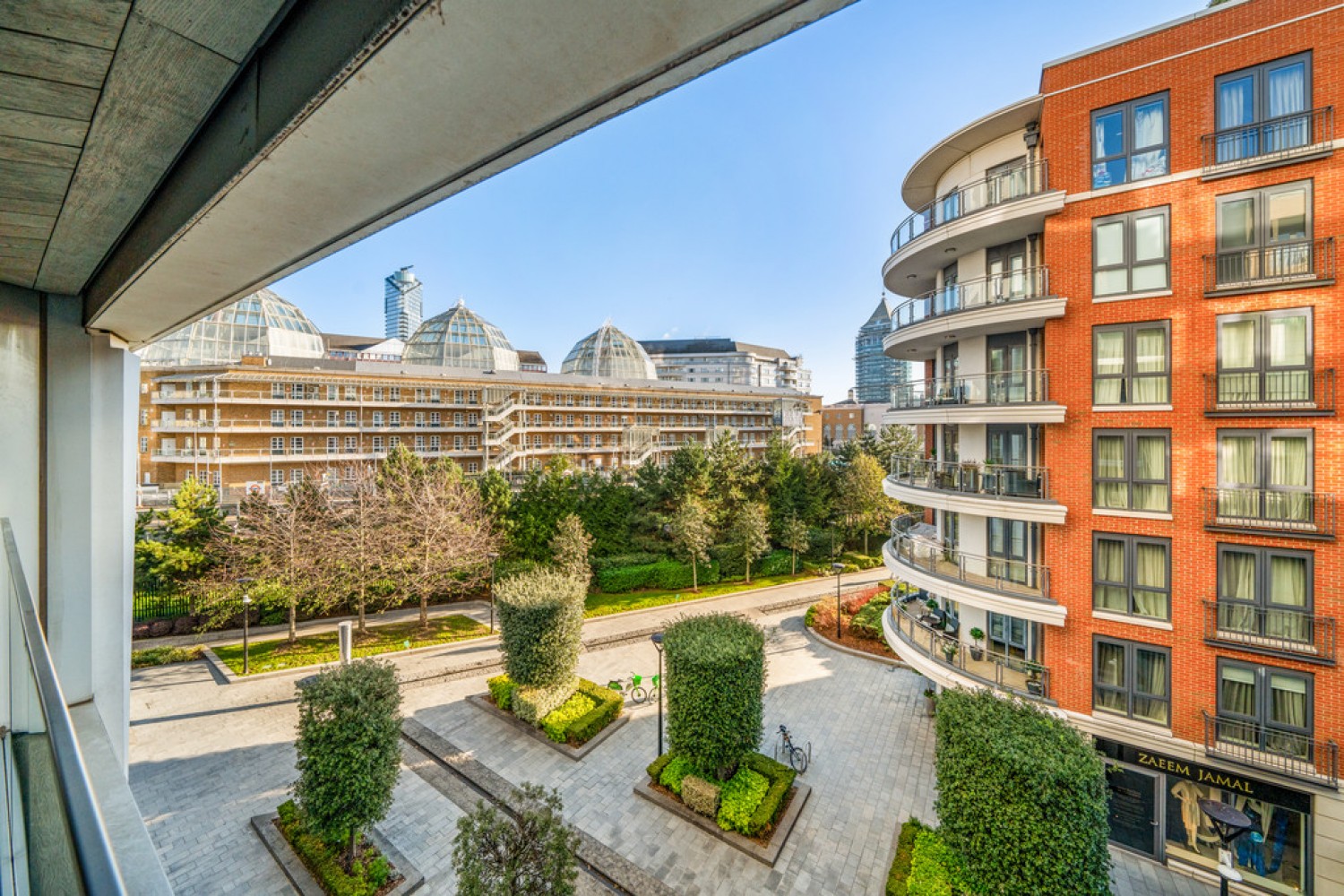 2 bedroom Flat in Park Street, Chelsea, London