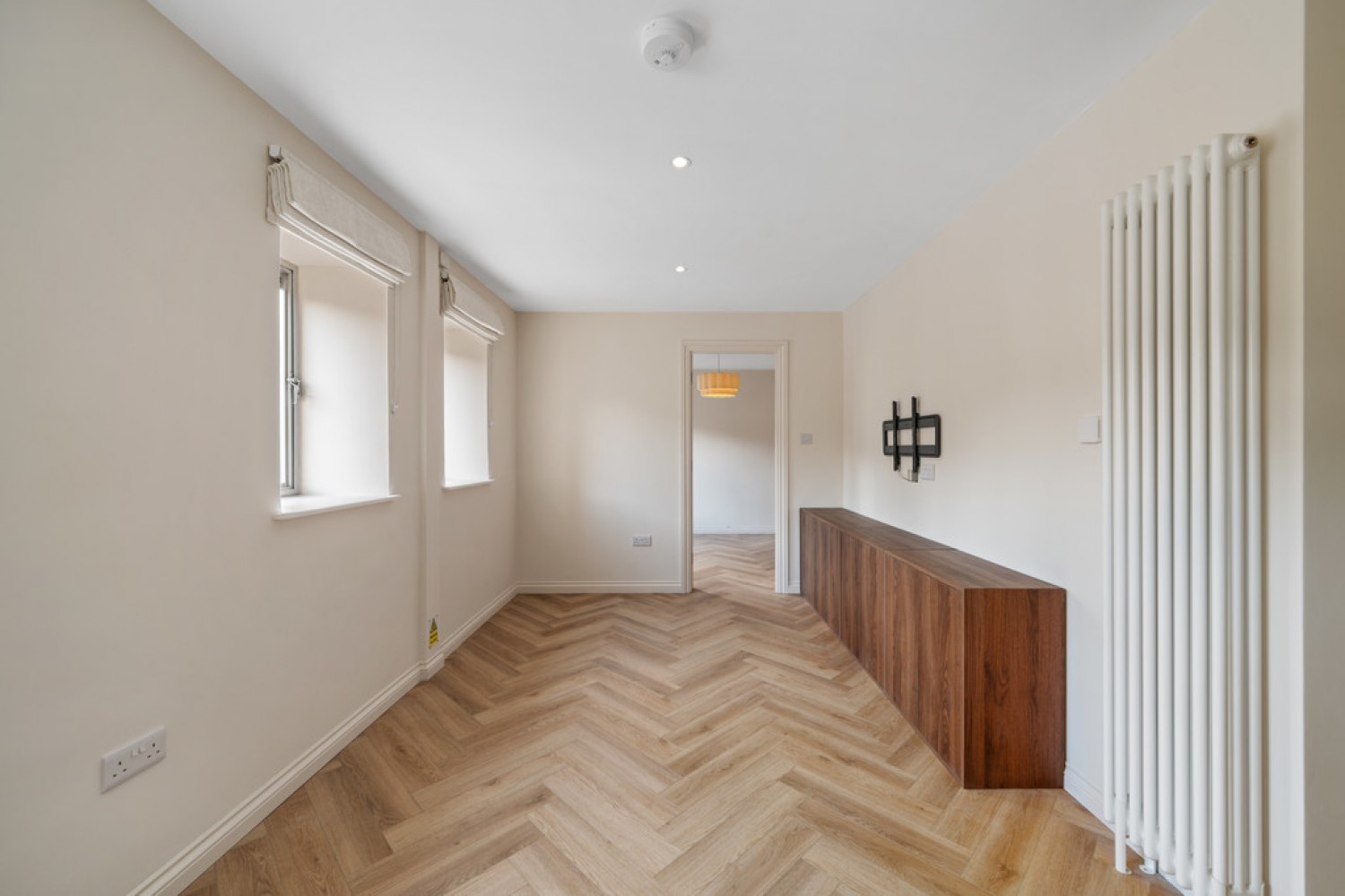 1 bedroom Flat in Stadium St, Chelsea