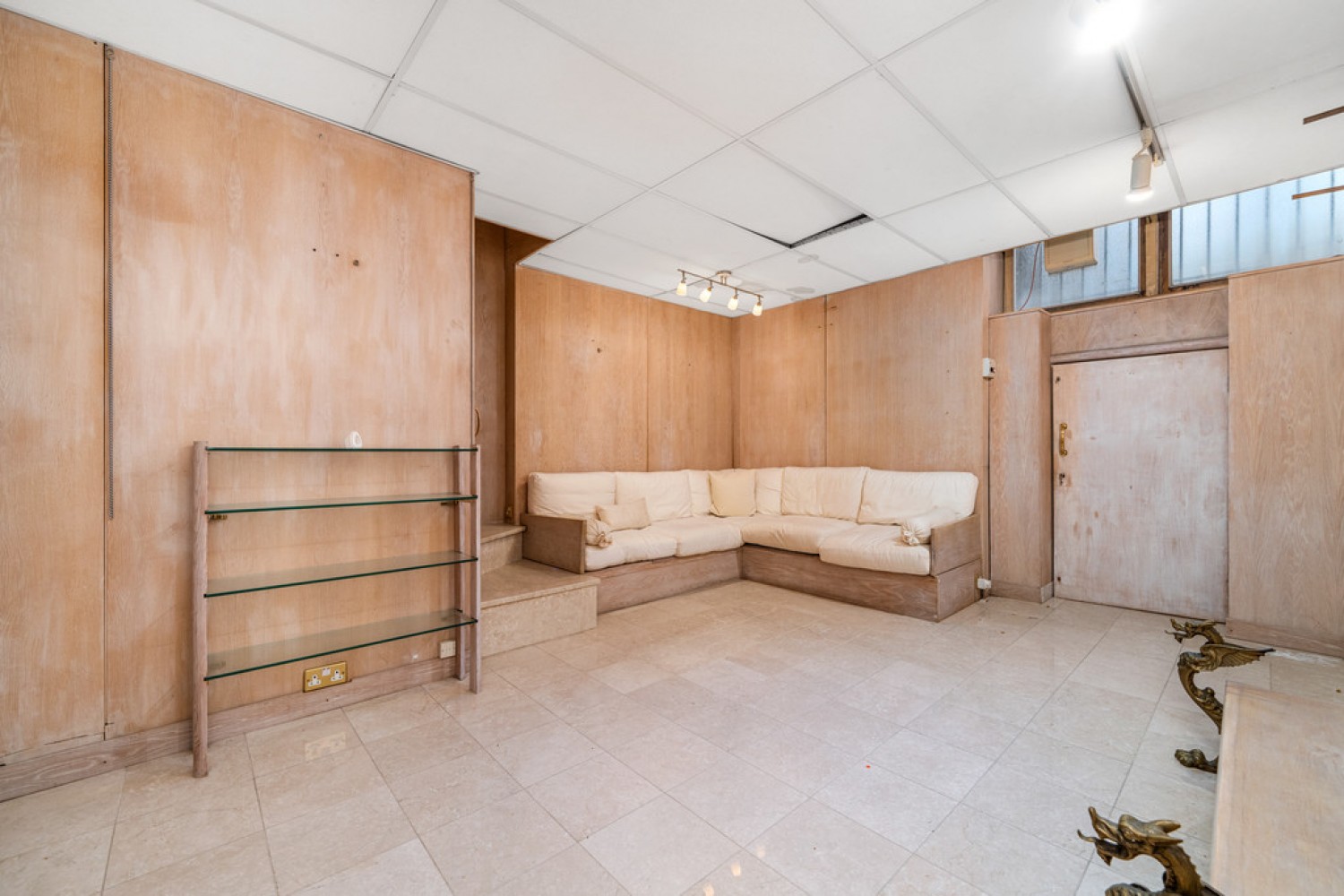 3 bedroom Flat in Rutland Court, Knightsbridge