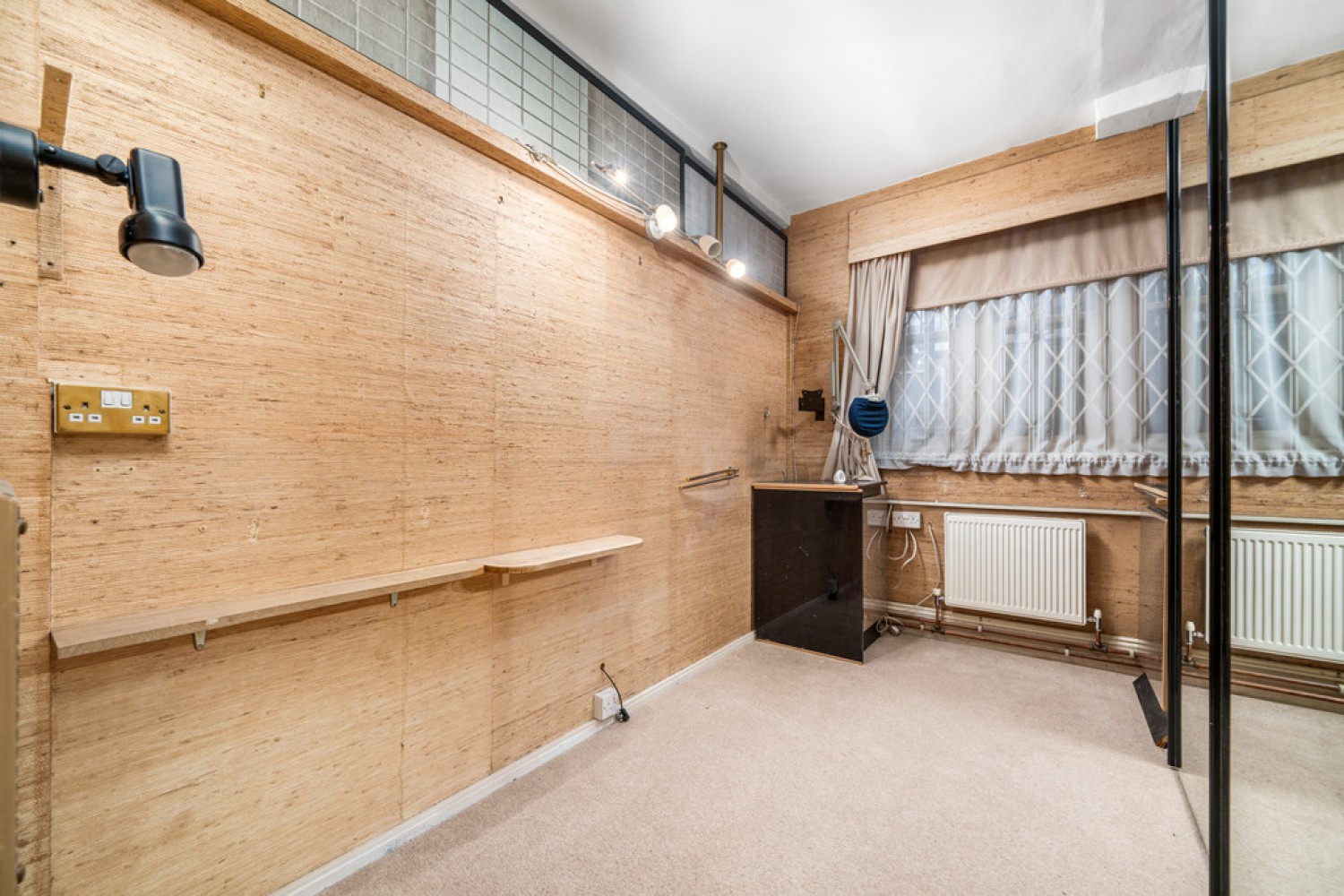 3 bedroom Flat in Rutland Court, Knightsbridge