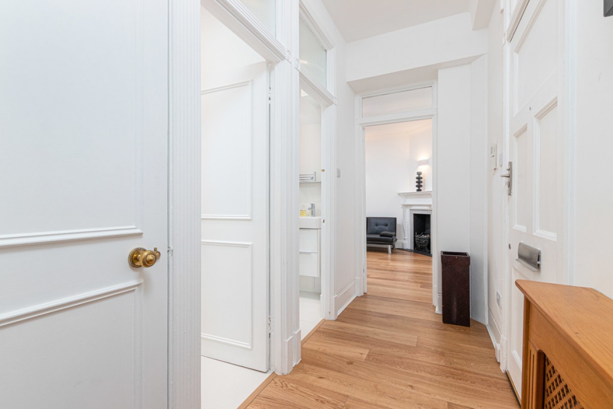 St James's Street, London, SW1A