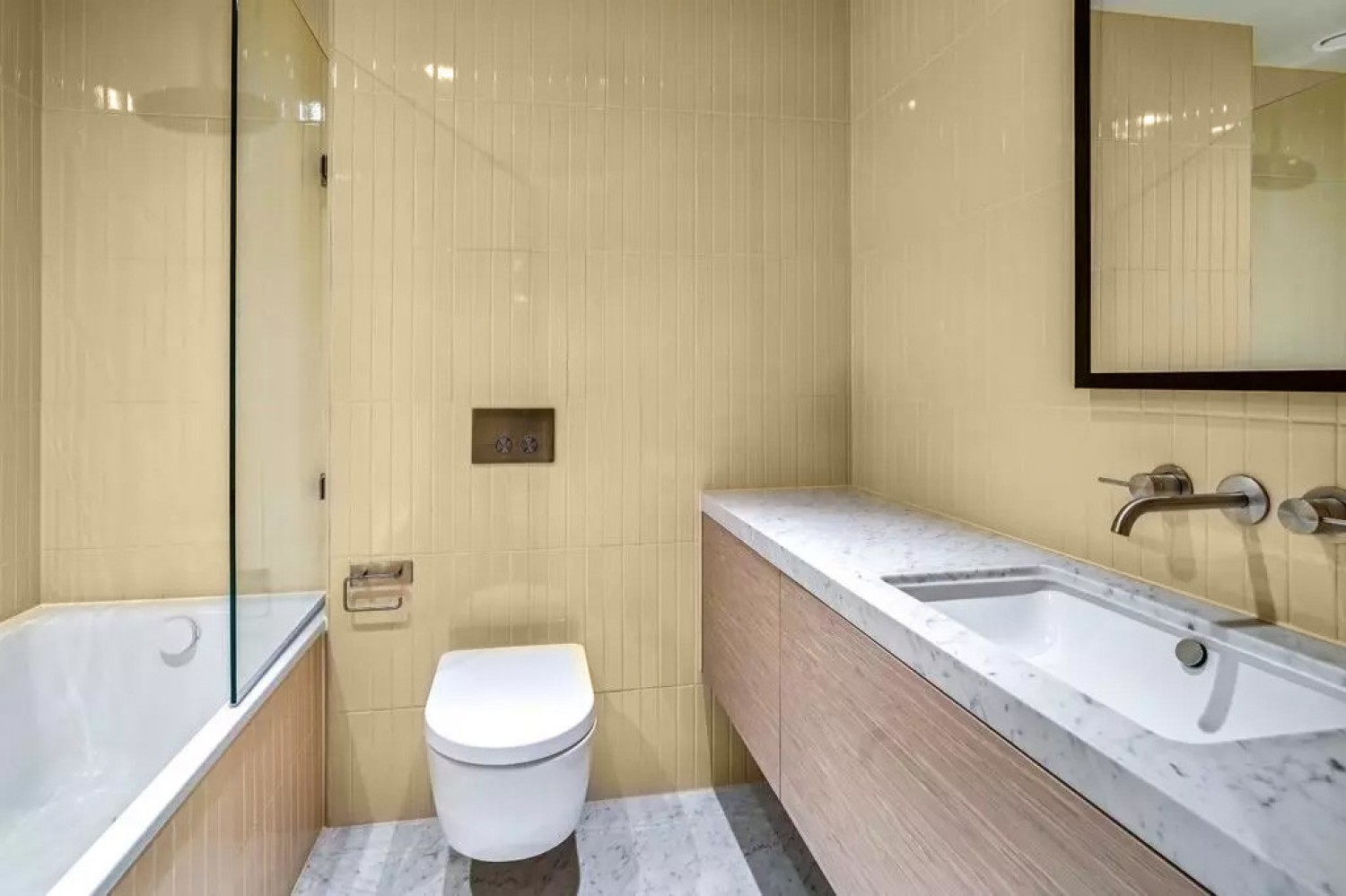 4 bedroom Flat for Letting The Powerhouse, Lots Road