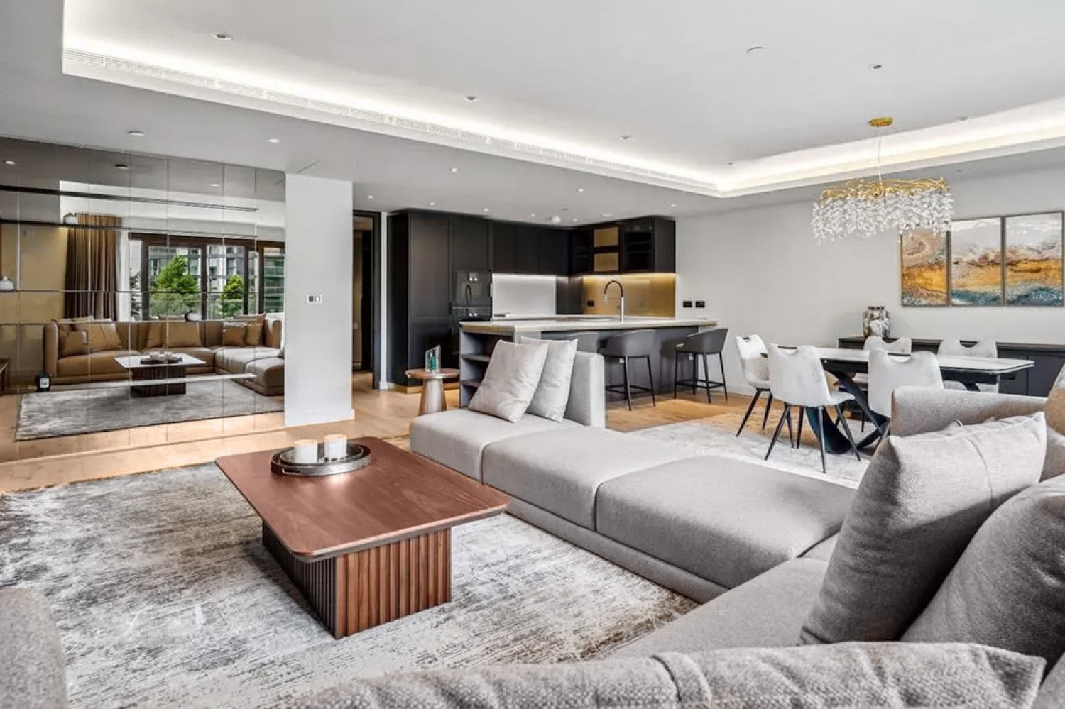 4 bedroom Flat for Letting The Powerhouse, Lots Road